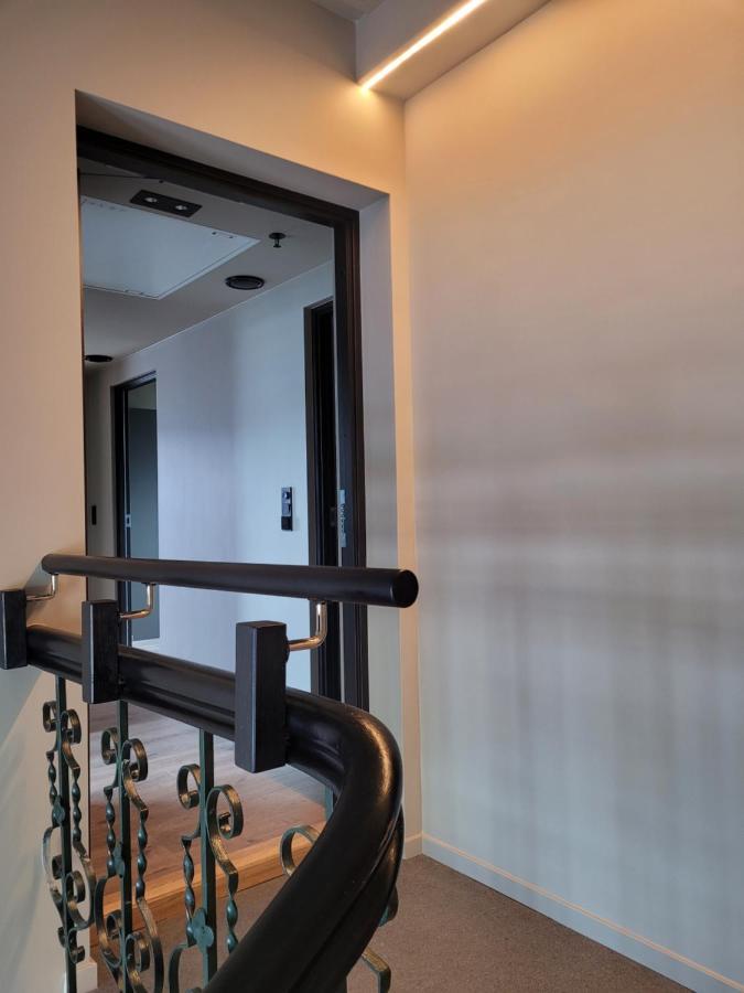 Single Elegant Room I Sentrum- Sea View 올레순 외부 사진